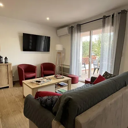 Plain-pied 3 Chambres, Terrasses A - Fr-1-696-80 *